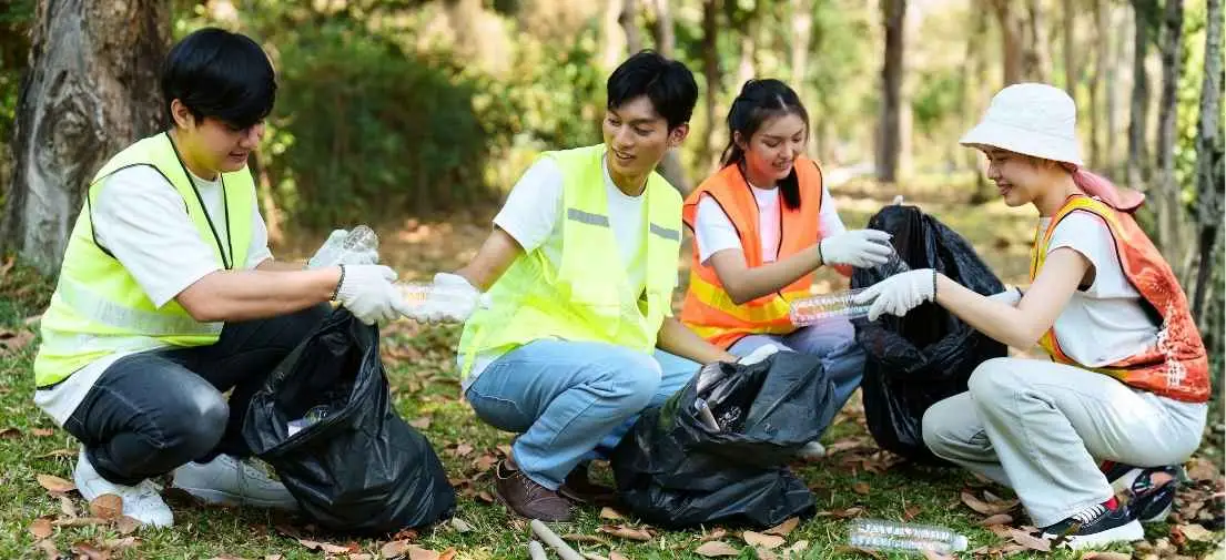 The Power of Solidarity in a Filipino Community